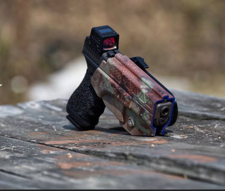 Glock 19 OWB holster range